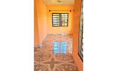 LOS ALGARROBOS, LINDA CASA EN VENTA