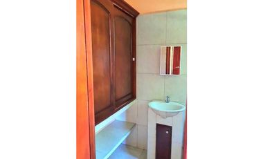 LOS ALGARROBOS, LINDA CASA EN VENTA