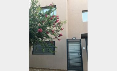 PH en Venta Ramos Mejia / La Matanza (B111 389)