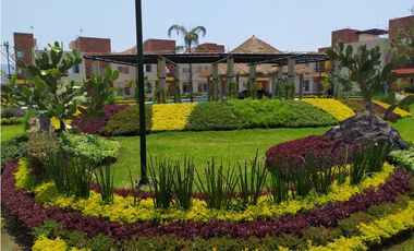 Venta de Casa, 3 recamaras con alberca y Roof Garden en E. Zapata Mor.