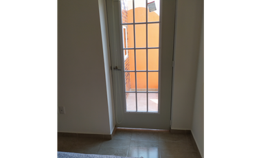 Venta de Casa, 3 recamaras con alberca y Roof Garden en E. Zapata Mor.