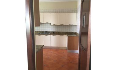 ALQUILER CASA CLAYTON