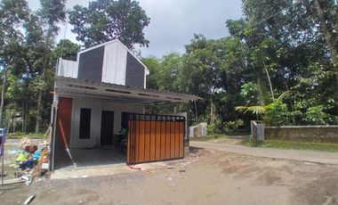 Kawasan Komplek Elite Tetapi Harga Masih Terjangkau