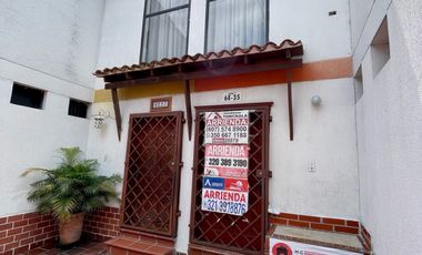 casa en arriendo en la riviera. Cod A4922