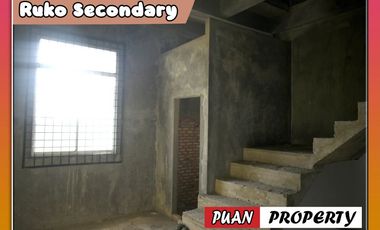 miliki ruko 3lantai 2pintu lokasi dekat kampus unri