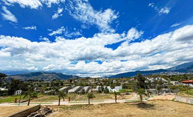 Vendo hermoso terreno con estratégica ubicación, sector Tumbaco.