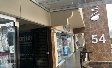 VENTA DE PLAZA COMERCIAL EN LOMAS VERDES 6ta SECCION EN NAUCALPAN, ESTADO DE MEX