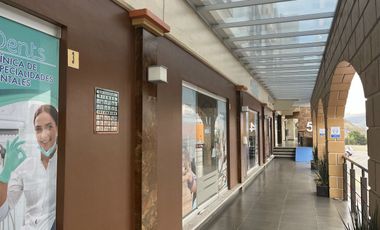 VENTA DE PLAZA COMERCIAL EN LOMAS VERDES 6ta SECCION EN NAUCALPAN, ESTADO DE MEX