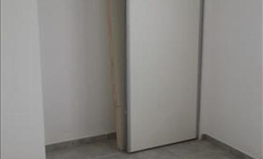 ADM INMOB. VENDE EXC. DPTO 1DOR (GRANDE 3.40X3.20) c/PATIO 25m2- Bº CENTRO