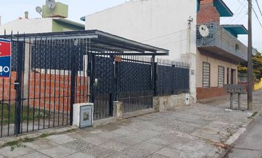 Casa PH en venta en Santa Teresita