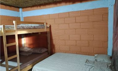 SE VENDEN TRES CABAÑAS EN SAN BERNARDO DEL VIENTO CORDOBA