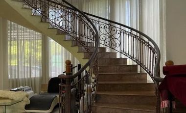 Rumah Villa Siap Huni Asri dan sejuk di Setiabudi