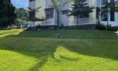 Rumah Villa Siap Huni Asri dan sejuk di Setiabudi