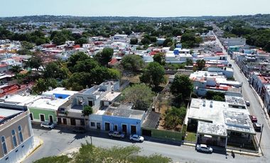 Terreno con fachada Colonial en San Roman