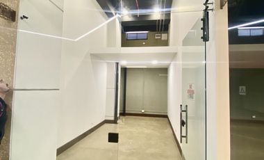 local en arriendo en c.comercial giron colonial. Cod A215981