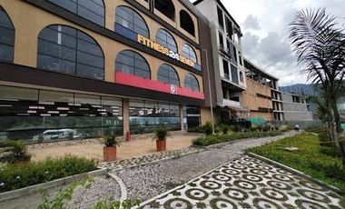 local en arriendo en c.comercial giron colonial. Cod A215981