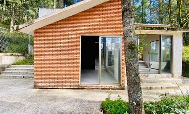 Cabaña Acogedora en el Bosque: Tu Refugio Ideal y Oportunidad de Inversión