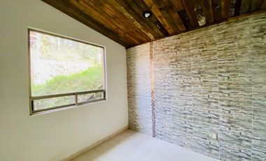 Cabaña Acogedora en el Bosque: Tu Refugio Ideal y Oportunidad de Inversión