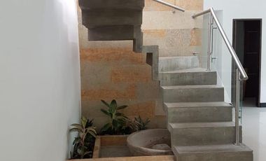 casa condominio en venta en altos de menga. Cod V11705