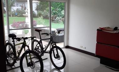 casa condominio en venta en altos de menga. Cod V11705