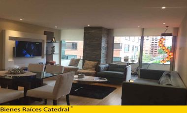 Departamento de venta en Av. Ordoñez Lasso – código:14272