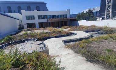 RENTA EDIFICIO COMERCIAL EN JURIQUILLA QUERETARO