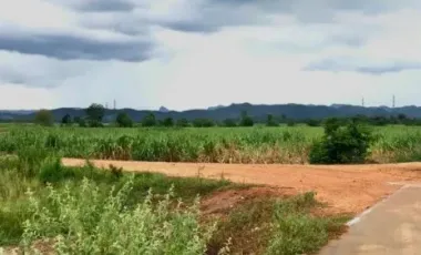 Land for sale in Huai Sai Nuea, Phetchaburi
