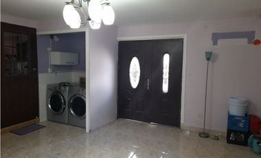 CASA DUPLEX EN VENTA EN LAS CUMBRES
