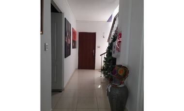 CASA DUPLEX EN VENTA EN LAS CUMBRES