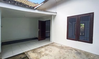 RUMAH MINIMALIS 2KT DEKAT KAMPUS UBUD JIMBARAN BALI