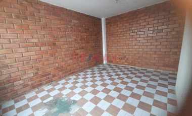 Casa De 467 M² Totales Con Zre – Perfecta Para Comercio, Taller O Multifamiliar