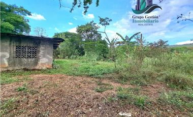 VENDO TERRENO CON CASA DE SEGUNDA CALDERA