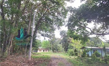 VENDO TERRENO CON CASA DE SEGUNDA CALDERA