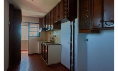 Departamento  : 4 ambientes 2 baños