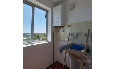 Departamento  : 4 ambientes 2 baños