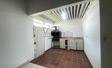 casa en venta en quinta oriental. Cod V2313