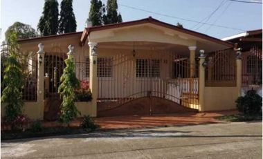 ALQUILER CASA BRISAS DEL GOLF