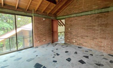 casa en venta en arroyohondo. Cod V108368