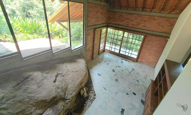 casa en venta en arroyohondo. Cod V108368