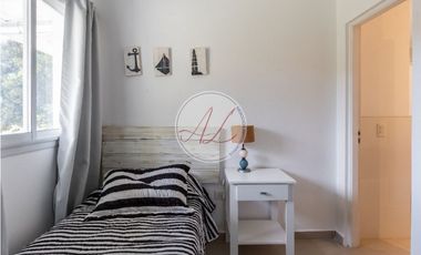 ALQUILER / CASA EN COSTA ESMERALDA SEN III 373