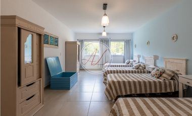 ALQUILER / CASA EN COSTA ESMERALDA SEN III 373