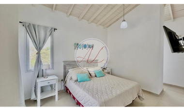 ALQUILER / CASA EN COSTA ESMERALDA SEN III 373