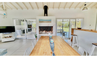 ALQUILER / CASA EN COSTA ESMERALDA SEN III 373