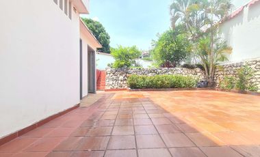 COD. 342 - SE ARRIENDA CASA LOCAL - BARRIO: LA FORD