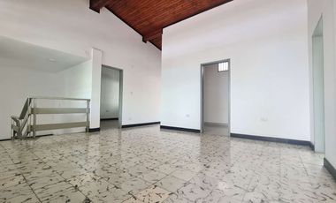 COD. 342 - SE ARRIENDA CASA LOCAL - BARRIO: LA FORD