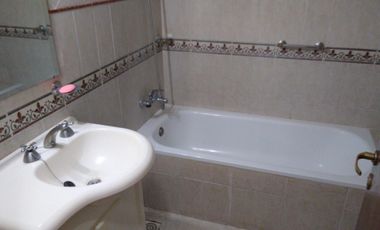 Departamento en venta 4 amb. en Merlo Sur Impecable