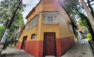 Dos casas venta Medellín, La Candelaría, Bomboná 457m2