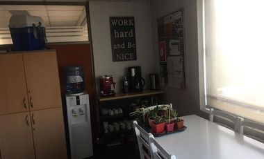 Oficina en Arriendo en Metro Pedro de Valdivia / Marchant Pereira / Providencia