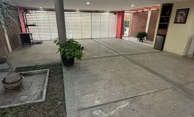 VENTA TERRENO TERRAZA JARDIN AL SUR DE AGS EN JARDINES DE LA ASUNCION 300M2