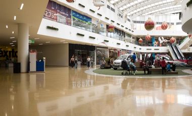 local en arriendo en madelena. Cod A1082004